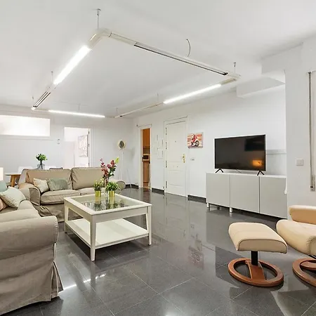 Apartament Amplio Piso En Atarazanas *