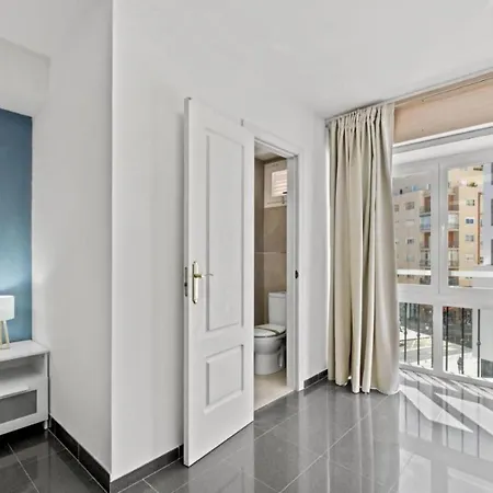 Apartament Amplio Piso En Atarazanas *